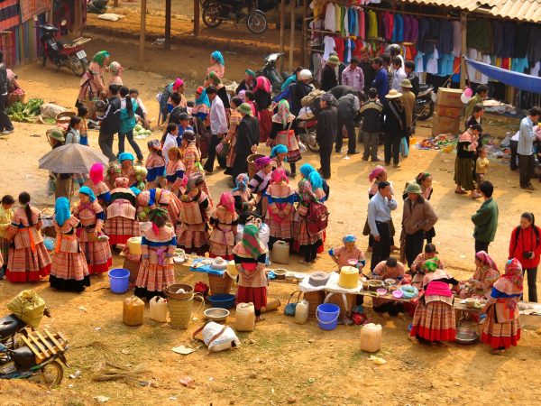 Bỏ túi kinh nghiệm du lịch chợ phiên Bắc Hà, Lào Cai